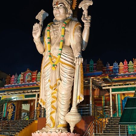 Rameshwar Dham Andhra Bhavan Naimisharanya Eksteriør billede